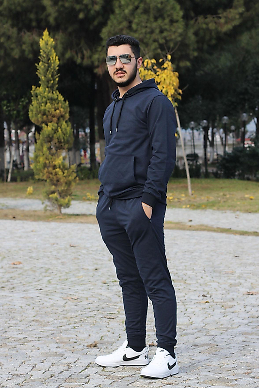 2 ip Kapüşonlu Kanguru Cepli Pamuklu Düz Erkek Eşofman Takımı/Lacivert