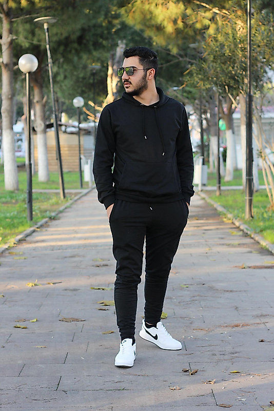 2 ip Kapüşonlu Kanguru Cepli Pamuklu Düz Erkek Eşofman Takımı/Siyah