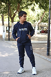 Kapüşonlu Kanguru Cepli Break Baskılı Eşofman Takımı/lacivert