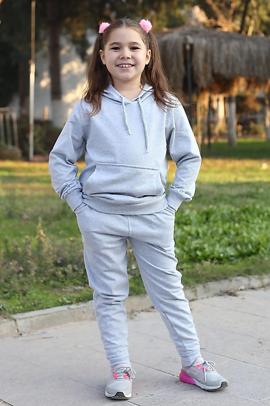 Kapüşonlu Kanguru Cepli Kız Çocuk Düz Eşofman Takımı/Gri
